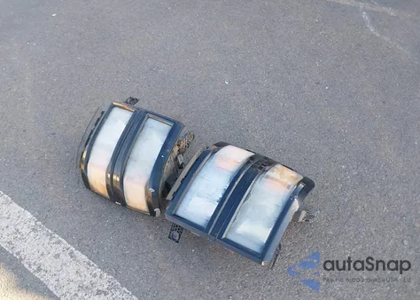 2015 Chevrolet Silverado C1500 Lt из США, поврежденный, VIN 3GCPCREC4FG491237